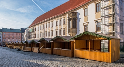 Výroba a montáže